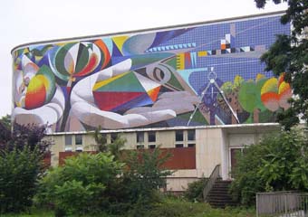 Mural de Renau a Erfurt.